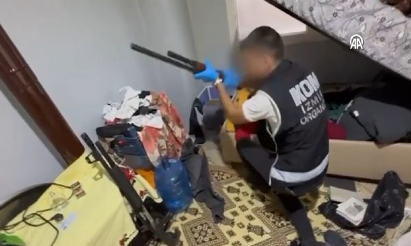 İzmir'de tefeci operasyonu!